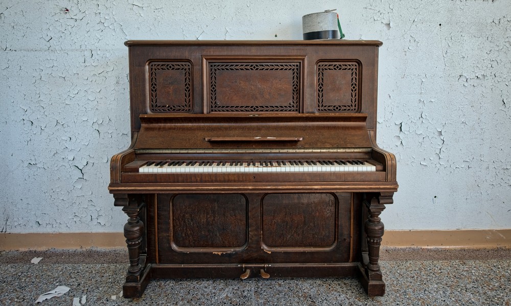 5 Red Flags to Watch for When Buying a Used Piano